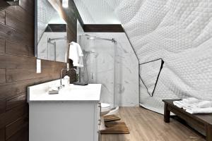 Fotografie z fotogalerie ubytování Luxury Glamping Retreat in Texas, Dome Rental for Perfect Nature Escapes v destinaci Marble Falls + 12 fotografií