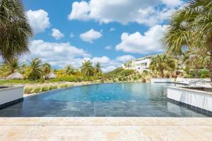 Πισίνα στο ή κοντά στο The Shore at Blue Bay Golf & Beach Resort