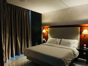 Jerash Hotel客房内的一张或多张床位