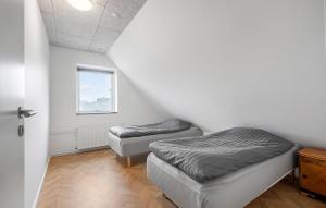 Postel nebo postele na pokoji v ubytování Cozy Apartment In Varde With Wifi