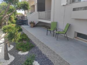 A garden outside Bee life apts, Sweet house