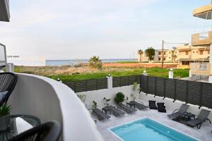 Balkón nebo terasa v ubytování Olivae Mare Suites + 37 fotografií