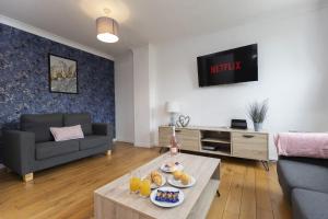 Posezení v ubytování Tyne and Wear retreat, Newcastle + 33 fotografií