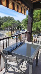 Balkon lub taras w obiekcie studio agay a 2 pas des plages
