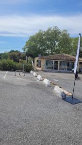 Zdjęcie z galerii obiektu studio agay a 2 pas des plages w miejscowości Saint-Raphaël