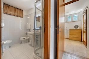 Ένα μπάνιο στο Casa Edda - Sole +18 φωτογραφίες