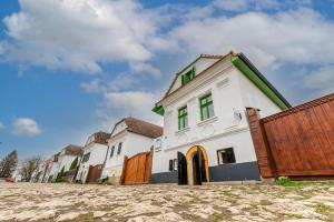 Foto dalla galleria di Pensiunea Casa Weiss a Rimetea Altre 90 foto