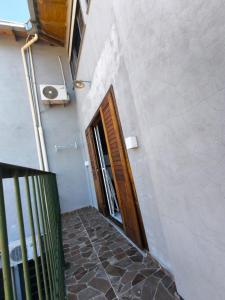 En balkon eller terrasse på Sobrado entrada da Cidade