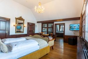 Hotel Porto Sofie Gottlieben客房内的一张或多张床位