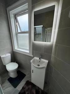 Koupelna v ubytování Superb Triple Room near Croke Park - 4