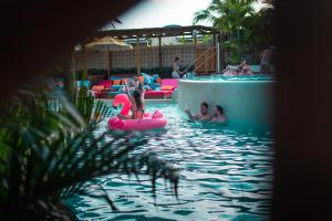 Piscina a Café Jeri Hotel o a prop
