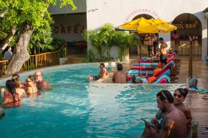 Piscina a Café Jeri Hotel o a prop