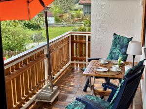 Balkón nebo terasa v ubytování Ferienwohnung Auszeit im Pfaffenwinkel - Wessobrunn