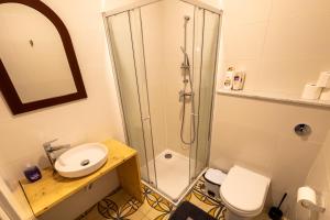 Koupelna v ubytování Quiet double ensuite room