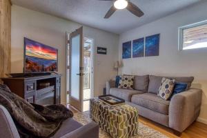 Et opholdsområde på Moonlight Cottage - Your Romantic & Scenic Escape