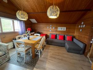 Fotografie z fotogalerie ubytování Holiday House with beautiful scenery near Göta Kanal v destinaci Undenäs