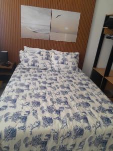 Кровать или кровати в номере Loft in the center of Rio