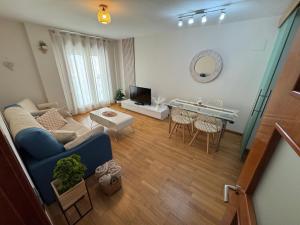 Μια τηλεόραση ή/και κέντρο ψυχαγωγίας στο Duplex Amantes