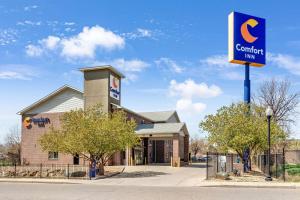 Gallery image of Comfort Inn Denver West Arvada Station in Wheat Ridge