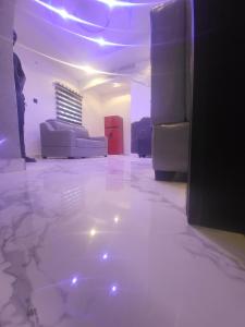 Fotografija u galeriji objekta Dearest Service Apartment u gradu Lagos