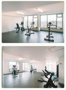 - deux photos d'une salle de sport avec des vélos d'exercice dans l'établissement Modern, central Vancouver suite, à Vancouver