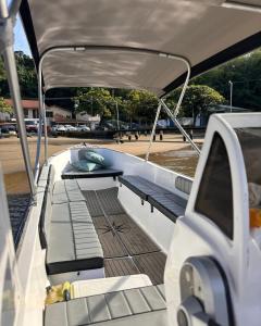 Billede fra billedgalleriet på LANCHA VIVAz i Paraty + 1 billede