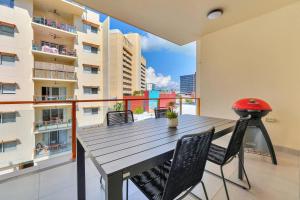 Balcone o terrazza di Darwin Inner City Oasis 2 Bed Apt