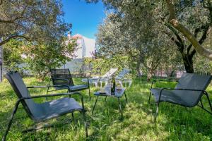 Zahrada ubytování Seaside holiday house Okrug Donji, Ciovo - 2403