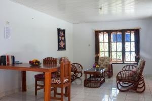 Gallery image of Sendowan Baru Amurang in Amurang