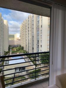 Μπαλκόνι ή βεράντα στο Apartamento acogedor