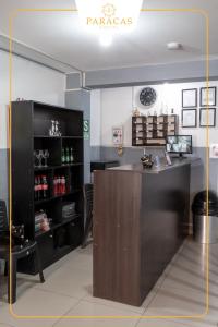 Tetera y cafetera en Hostal Paracas I