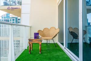 Nuotrauka iš apgyvendinimo įstaigos Spacious 1BR Apartment Lake View Tower, Cluster B JLT Dubajuje galerijos