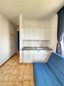Kuchyňa alebo kuchynka v ubytovaní Grazioso Appartamento n 47 a 100mt dal mare