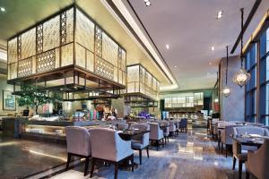 乌鲁木齐富力万达文华酒店餐厅或其他用餐的地方