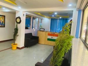 Ο χώρος του λόμπι ή της ρεσεψιόν στο White Castle Kargil