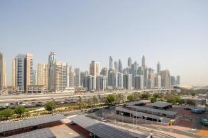 a view of a city with a highway and buildings at Frank Porter - Saba 3 in Dubai