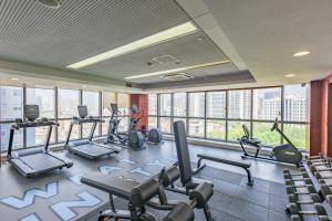 Fitness centrum a/nebo fitness zařízení v ubytování Green Court Residence City Center, Shanghai