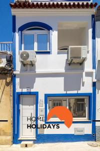 Tòa nhà nơi căn hộ tọa lạc