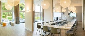 Restavracija oz. druge možnosti za prehrano v nastanitvi Best Western Plus Hotel Du Parc Chantilly