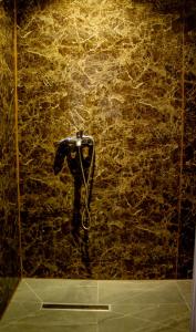Fotografie z fotogalerie ubytování The Golden Rooster v destinaci Tirana