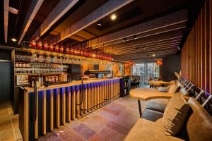 Lounge nebo bar v ubytování Genusshotel Wenisch