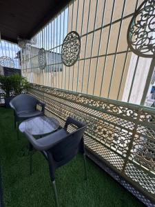 Posezení v ubytování Luxury Apartment In Indiranagar