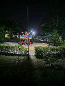 Legeområdet for børn på flat 017 Condominio Paraiso da Serra Negra - PE proximo Bodega de Veio