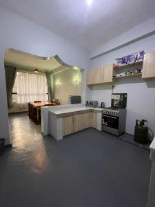 Kuchyň nebo kuchyňský kout v ubytování Villa Elementaita 3 bedroom with Swimming pool Nakuru + 23 fotografií