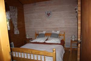 Gallery image of Chalet 3 étoiles - Piscine - ccbb0ff in La Roche-des-Arnauds