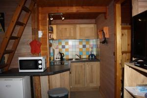 Gallery image of Chalet 3 étoiles - Piscine - ccbb0ff in La Roche-des-Arnauds +19 photos