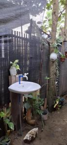 Aed väljaspool majutusasutust Femya Native House +30 fotot
