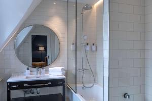 Ένα μπάνιο στο Scandic Grand Central Helsinki