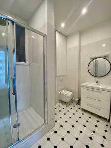 Kúpeľňa v ubytovaní Appartement lumineux et spacieux - 8P