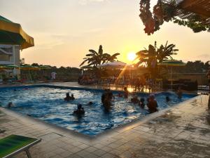 Πισίνα στο ή κοντά στο Ibisco Hotel